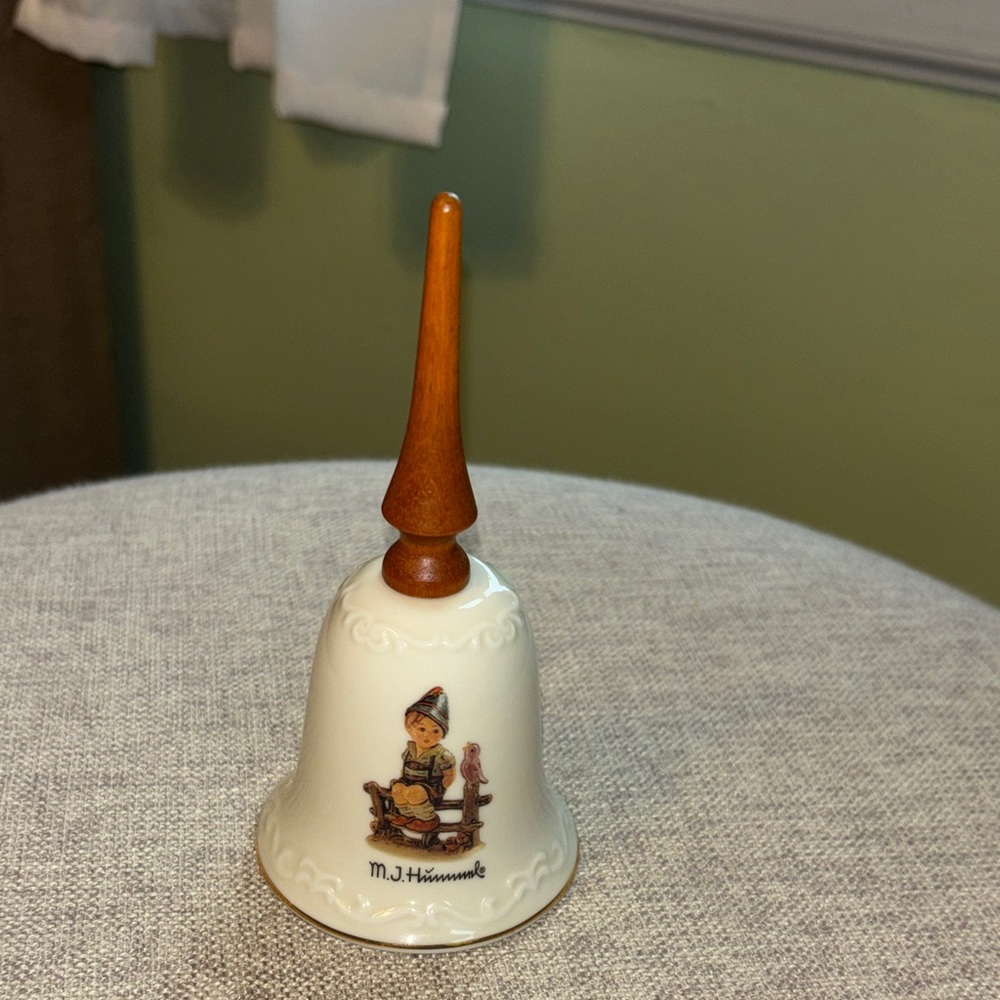 Vintage MJ Hummel Bell
